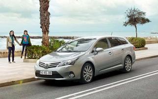   Avensis III Station Wagon (facelift) 2012-2015
