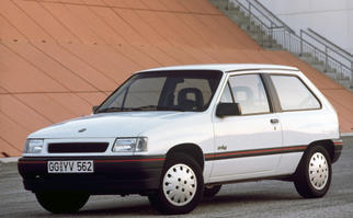 Corsa A (facelift) 1990-1993